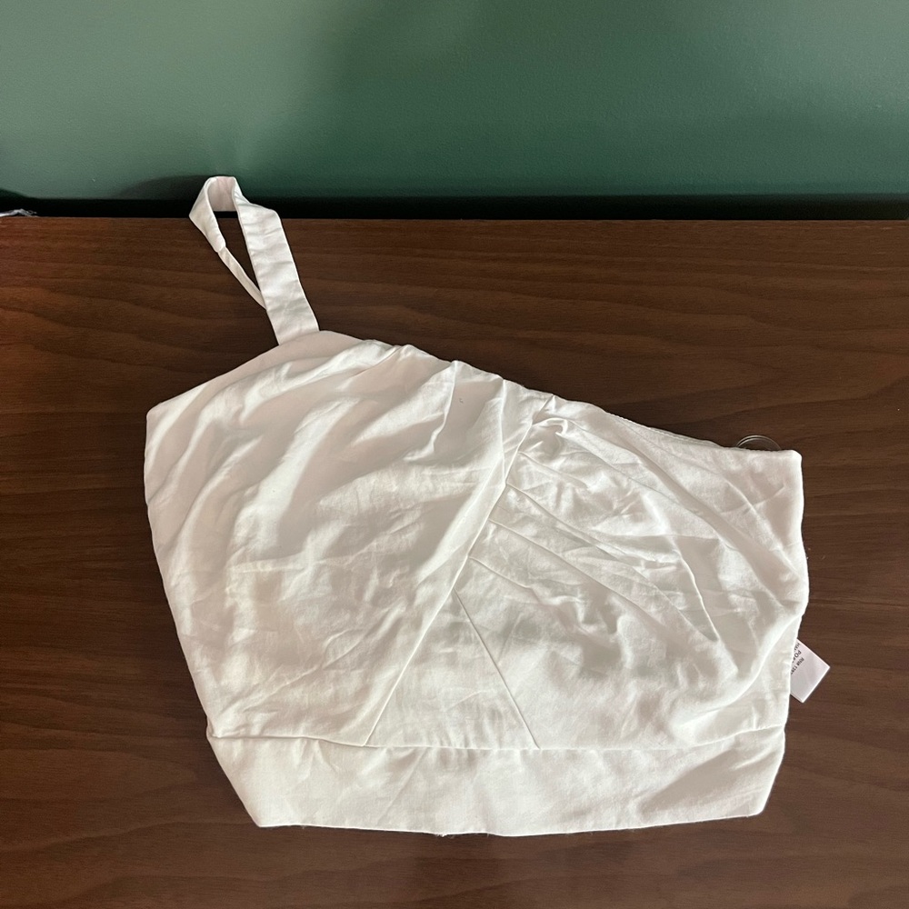 Vestique One Shoulder White Crop Top